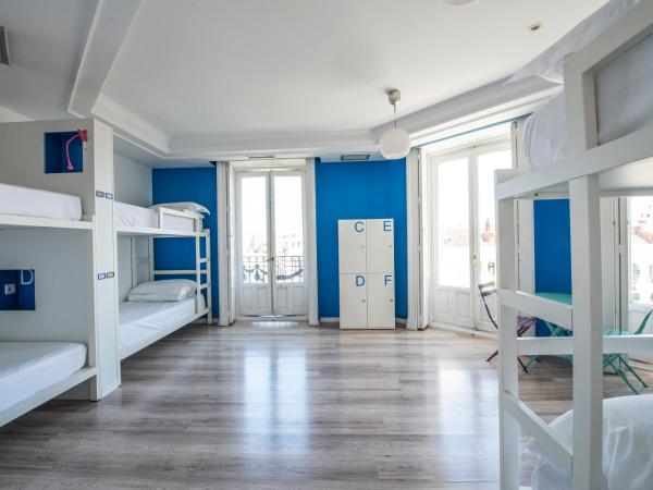 Safestay Madrid Central : photo 3 de la chambre lit dans dortoir mixte de 6 lits avec salle de bains privative