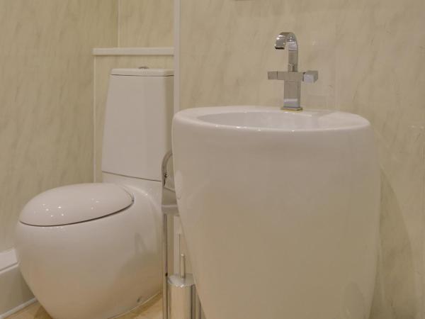 Stuart hotel : photo 5 de la chambre chambre quadruple avec baignoire