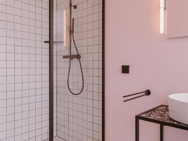 Supernova Hotel : photo 8 de la chambre chambre triple