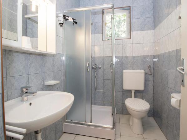 Apartments PALMA Bed & Breakfast : photo 3 de la chambre chambre triple avec balcon