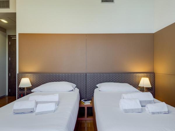 Camplus Guest Bononia Casa per Ferie : photo 5 de la chambre chambre double ou lits jumeaux standard