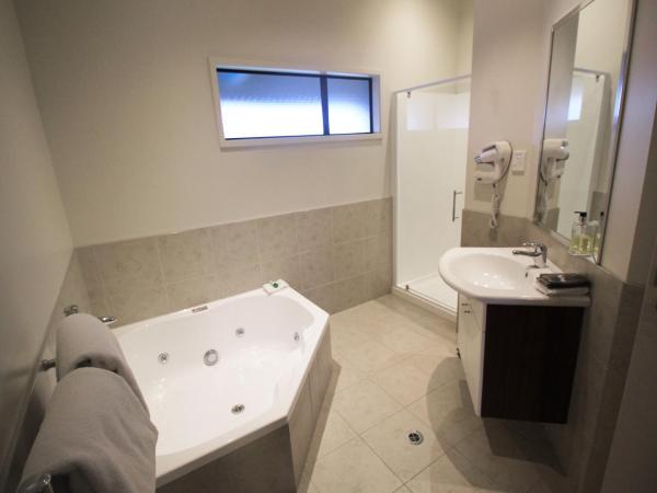 Alpine Lake Motel : photo 7 de la chambre suite exécutive