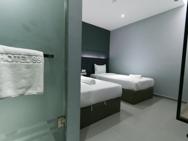 Hotel 99 Sri Petaling (Bukit Jalil) : photo 2 de la chambre chambre lits jumeaux supérieure