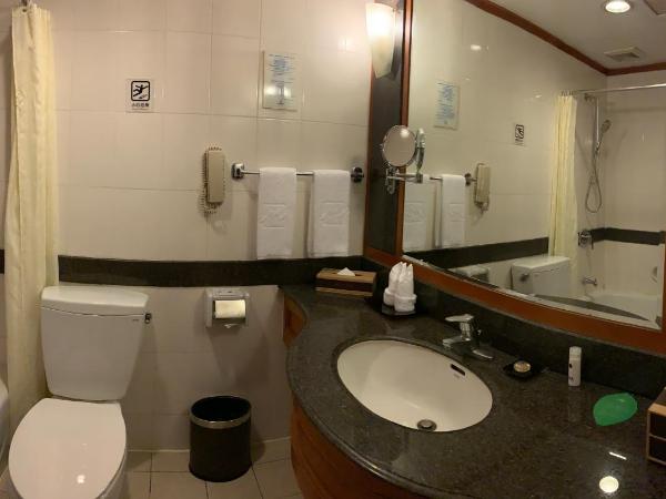 Chongqing Liyuan Hotel : photo 3 de la chambre chambre lits jumeaux supérieure - vue sur ville