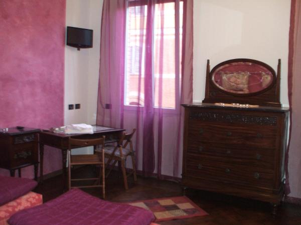 A Casa Fachin Room & Breakfast : photo 4 de la chambre chambre double ou lits jumeaux avec salle de bains privative