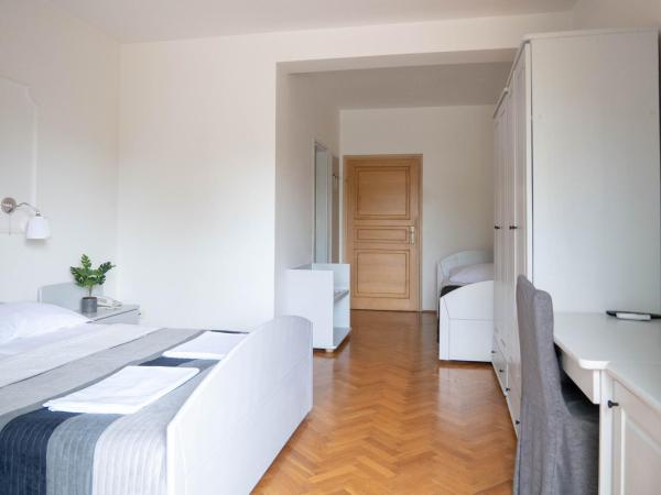 Hotel Vienna : photo 3 de la chambre chambre triple standard