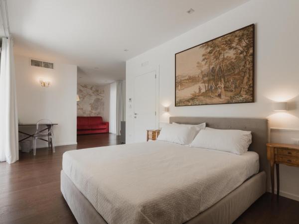 Il Gallo Bianco : photo 1 de la chambre suite avec terrasse