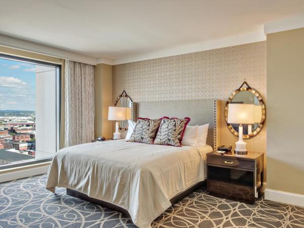 Omni Nashville Hotel : photo 3 de la chambre suite 1 chambre avec 1 lit king-size