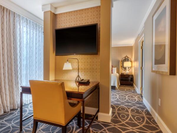 Omni Nashville Hotel : photo 3 de la chambre chambre lit king-size premier exécutive
