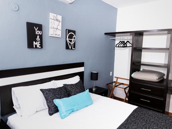 Santa Fe Studios And Suites : photo 3 de la chambre studio lit queen-size