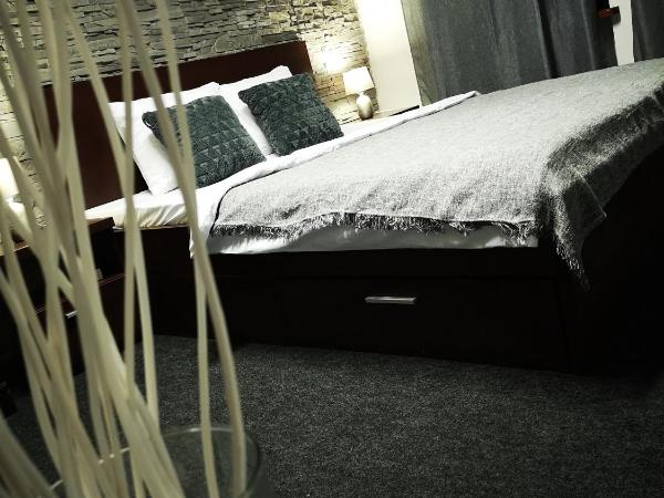 DanHostel : photo 1 de la chambre chambre double confort avec salle de bains commune