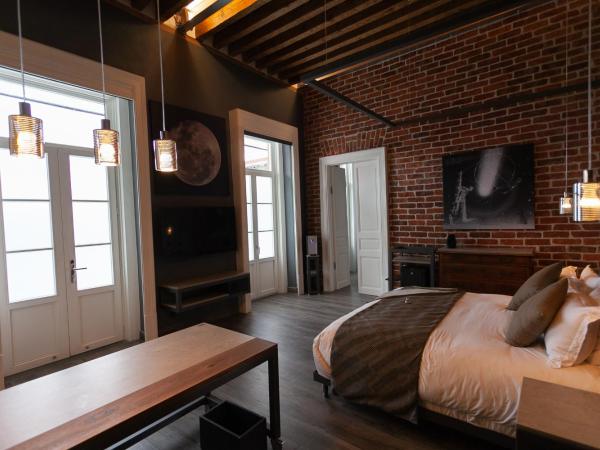 Mumedi Design Hotel : photo 3 de la chambre suite de luxe avec douche