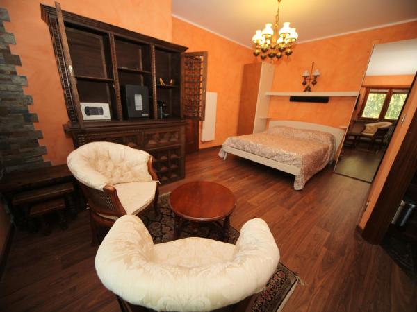 Sunshine-bnb : photo 1 de la chambre chambre double avec baignoire spa