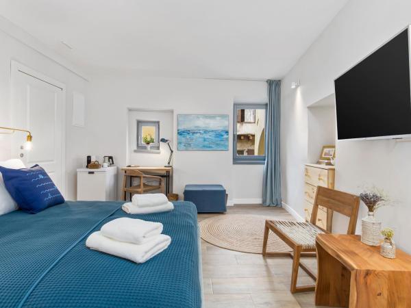 Blubini Heritage House : photo 2 de la chambre chambre double supérieure - vue sur jardin