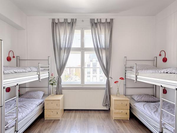 Max Berg Hostel : photo 4 de la chambre chambre quadruple