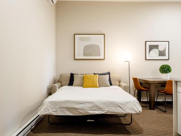 Parc Avenue Lofts : photo 6 de la chambre appartement - p1-102