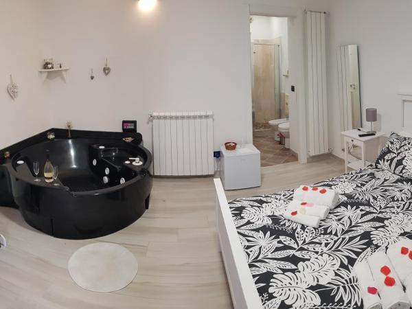 Il Daviduccio Suite : photo 9 de la chambre suite junior avec bain à remous