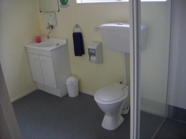 Camellia Court Family Motel : photo 4 de la chambre appartement 1 chambre