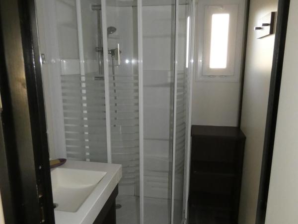 Les Chalets d'Argentouleau : photo 5 de la chambre bungalow supérieur