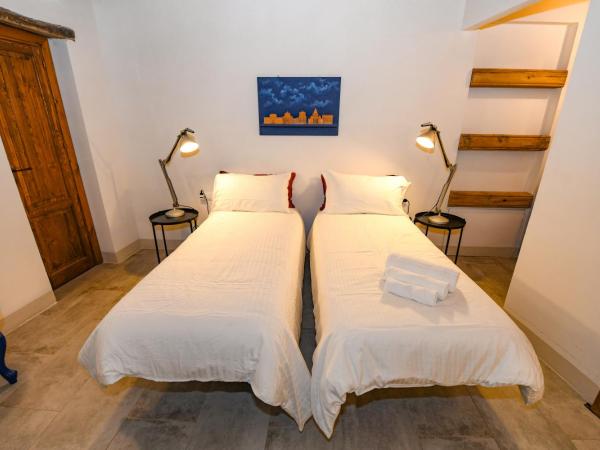 Locanda Sette Fate SPA e Solarium : photo 8 de la chambre chambre double ou lits jumeaux avec salle de bains privative