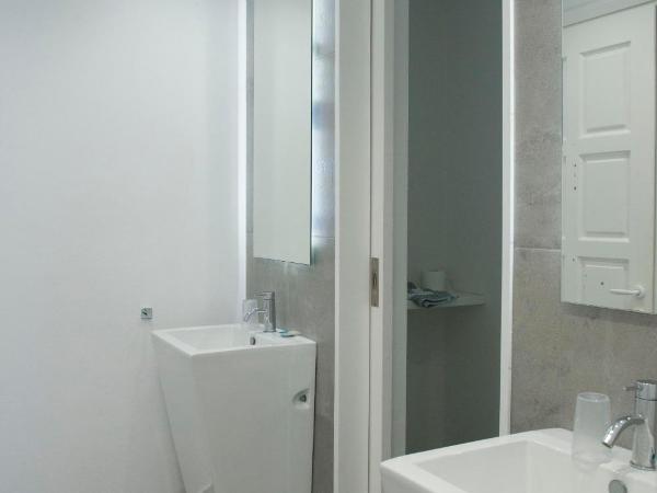 Casabella : photo 10 de la chambre chambre double ou lits jumeaux deluxe avec balcon