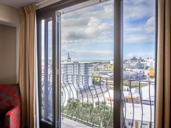 Copthorne Hotel Auckland City : photo 5 de la chambre chambre lit king-size supérieure 
