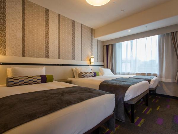 Hotel Monterey Le Frere Osaka : photo 3 de la chambre chambre lits jumeaux standard avec lit d'appoint - non-fumeurs
