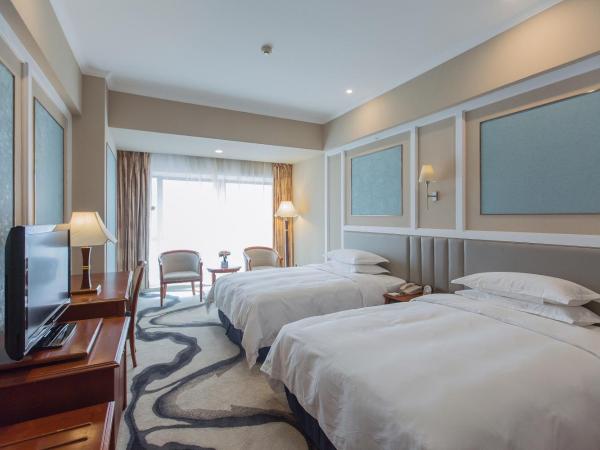 Chongqing Liyuan Hotel : photo 1 de la chambre chambre lits jumeaux supérieure - vue sur ville