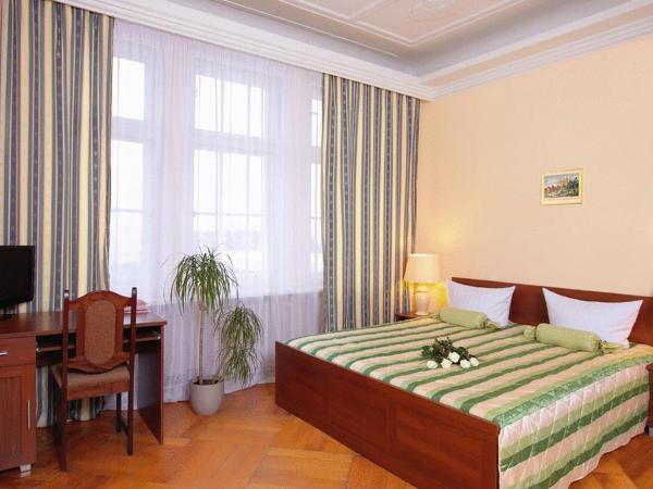 Hotel Central Inn am Hauptbahnhof Pension : photo 6 de la chambre chambre double ou lits jumeaux confort 