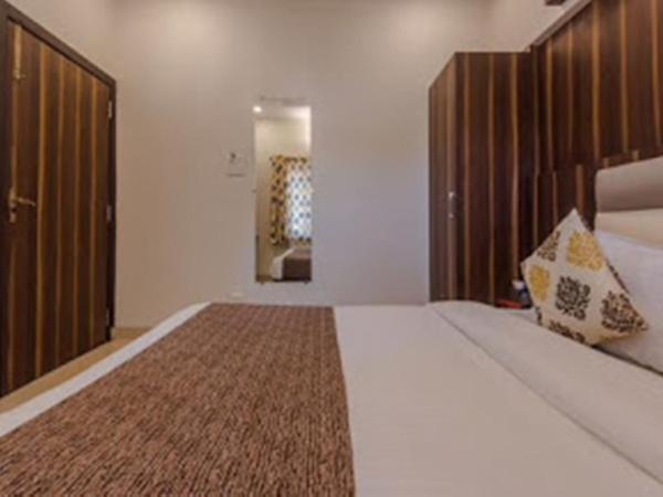 Hotel Golden Palms : photo 3 de la chambre chambre double deluxe