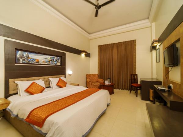 Hotel H R Palace : photo 2 de la chambre chambre double ou lits jumeaux supérieure