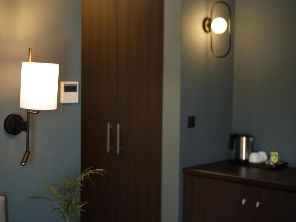 Athens21 : photo 6 de la chambre chambre double ou lits jumeaux supérieure avec vue sur ville