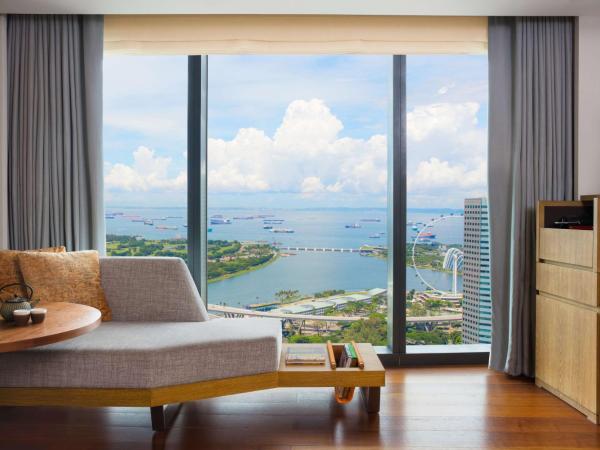 Andaz Singapore A Concept by Hyatt : photo 6 de la chambre chambre lit king-size deluxe - vue sur mer