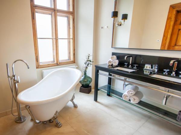 Little King U Malvaze : photo 3 de la chambre suite junior