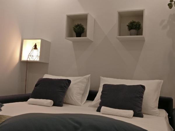 Xboutique Rooms Marinac : photo 2 de la chambre budget double room with shared kitchen & terrace