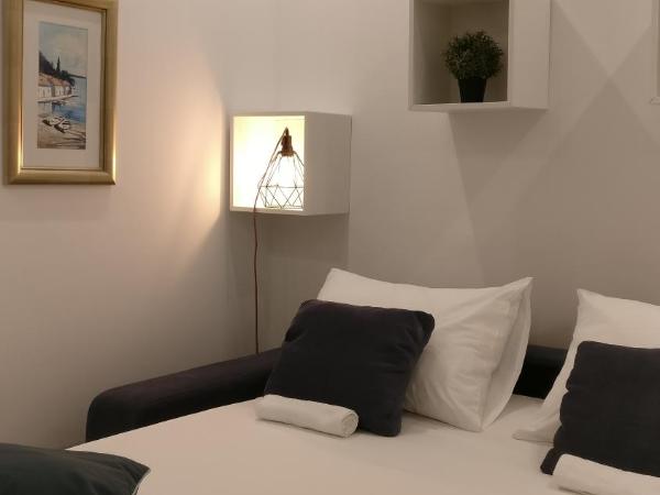 Xboutique Rooms Marinac : photo 3 de la chambre budget double room with shared kitchen & terrace