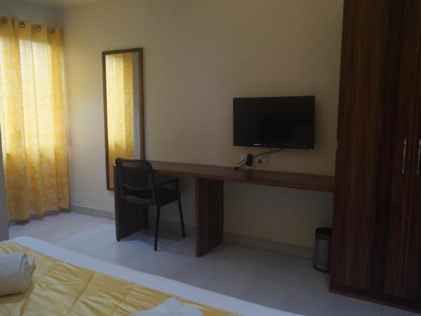 Hotel Sai Sharada : photo 3 de la chambre chambre deluxe