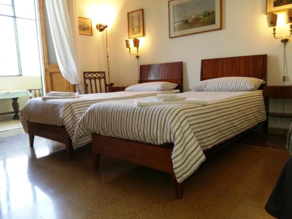 Rooms by Anna : photo 5 de la chambre chambre double avec salle de bains privative extérieure