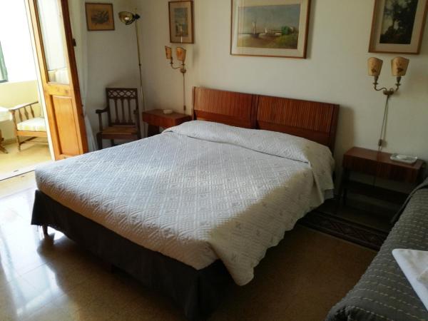 Rooms by Anna : photo 1 de la chambre chambre double avec salle de bains privative extérieure