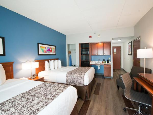 SureStay Plus by Best Western Louisville Airport Expo : photo 10 de la chambre chambre avec 2 lits queen-size et baignoire - accessible aux personnes à mobilité réduite