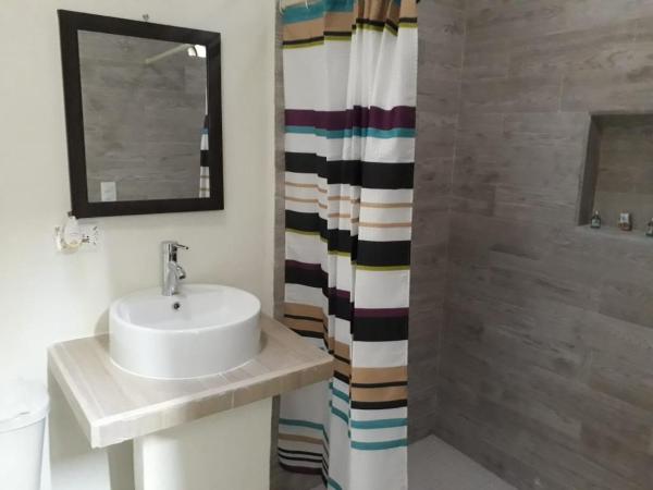 Bea rooms and studios : photo 8 de la chambre chambre double Économique