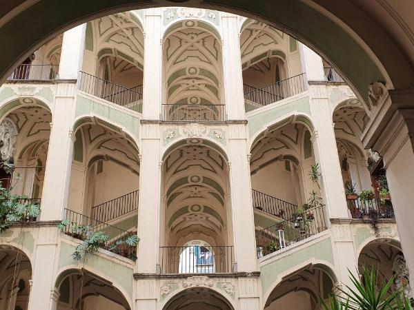 The Spanish Palace Rooms, Suites Apartments & Terraces : photo 10 de la chambre appartement supérieur avec 3 salles de bains