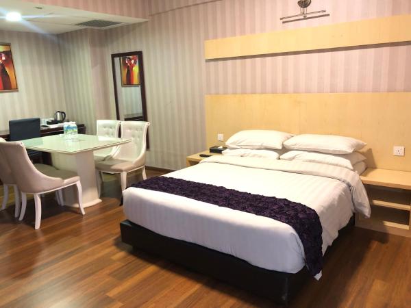 Pariss Hotel : photo 3 de la chambre suite familiale
