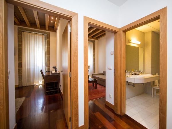 San Francisco Hotel Monumento : photo 1 de la chambre chambre familiale (2 adultes + 2 enfants jusqu'à 12 ans)