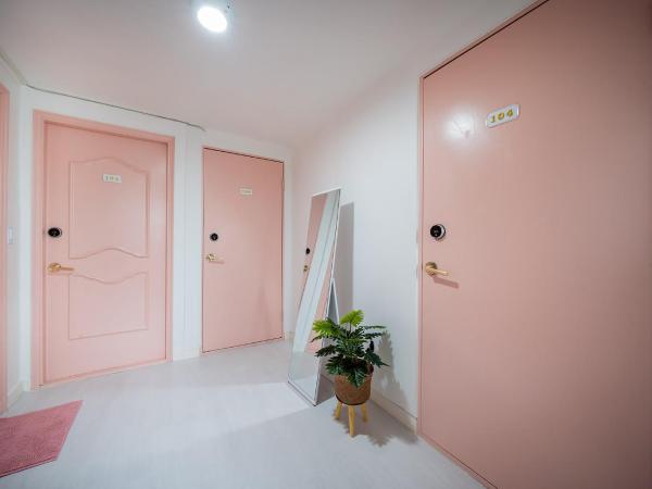 YAB-GuestHouse, FemaleOnly, ForeignOnly : photo 10 de la chambre chambre double ou lits jumeaux - réservée aux femmes