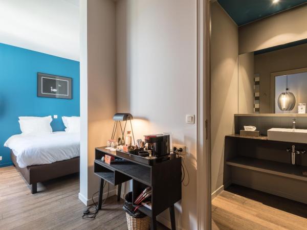 Zakske13 - Design Boutique B&B in Bruges city centre : photo 5 de la chambre chambre double - vue sur jardin