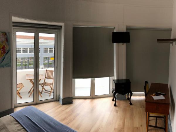 Guest House Infante Dom Henrique : photo 6 de la chambre chambre double deluxe avec balcon