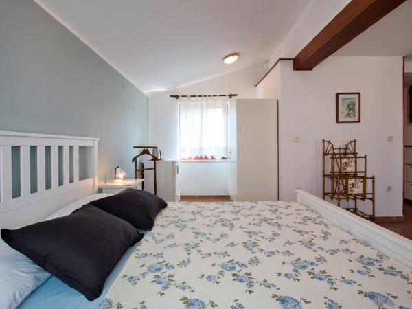 Apartments Ariana : photo 6 de la chambre chambre deluxe double ou lits jumeaux