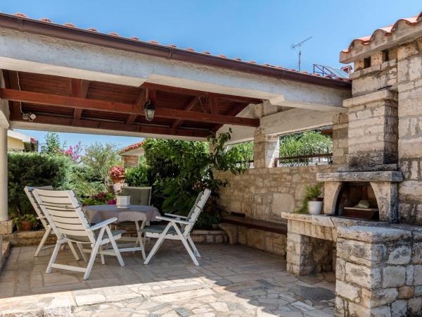 Apartments Ariana : photo 1 de la chambre appartement avec terrasse