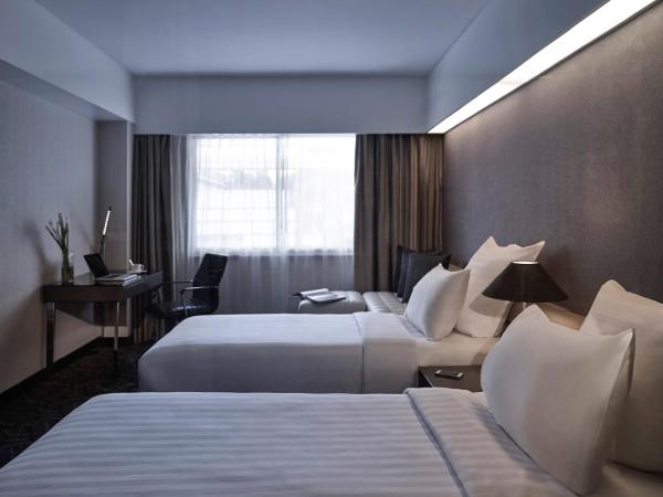Pullman Jakarta Indonesia : photo 3 de la chambre chambre lits jumeaux premium supérieure - vue sur ville 